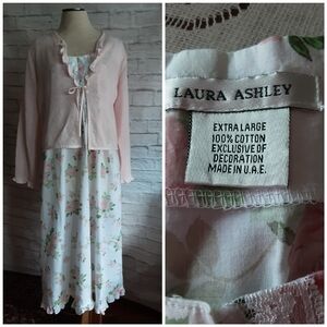 "Laura Ashley" Maxi Night Gown And Matching Shrug